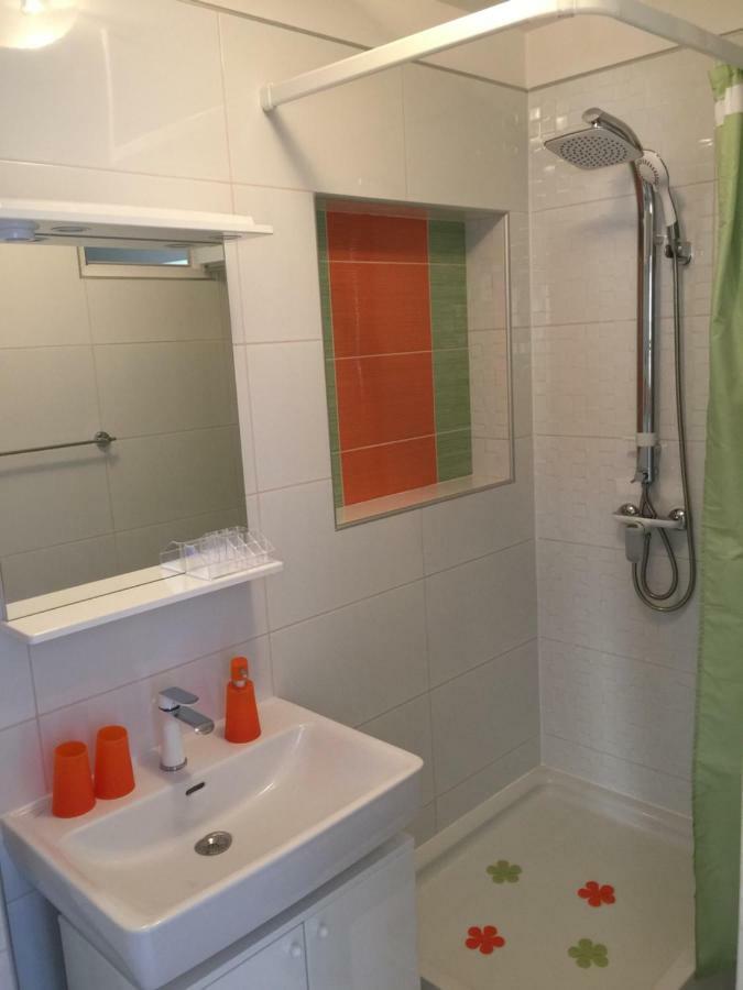 Apartmani Noah - Iva I Matea Stanici Exterior foto